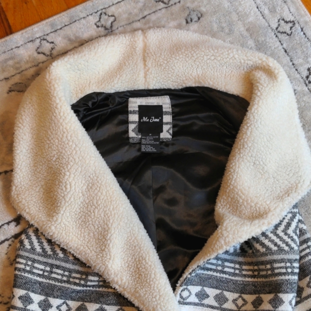 Cozy Sherpa Vest - Picture 8 of 12